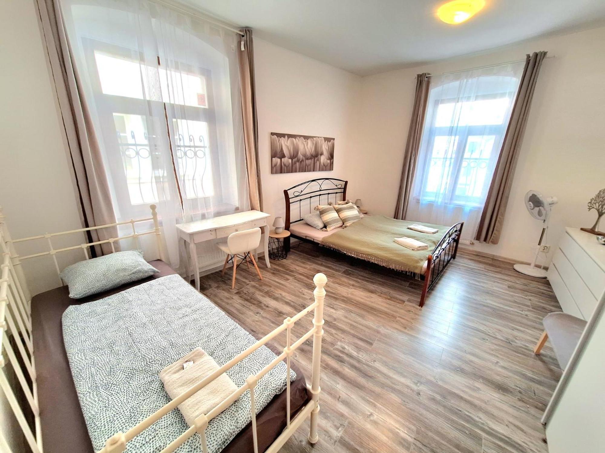 Apartment Emma - Old Town Pozsony Kültér fotó