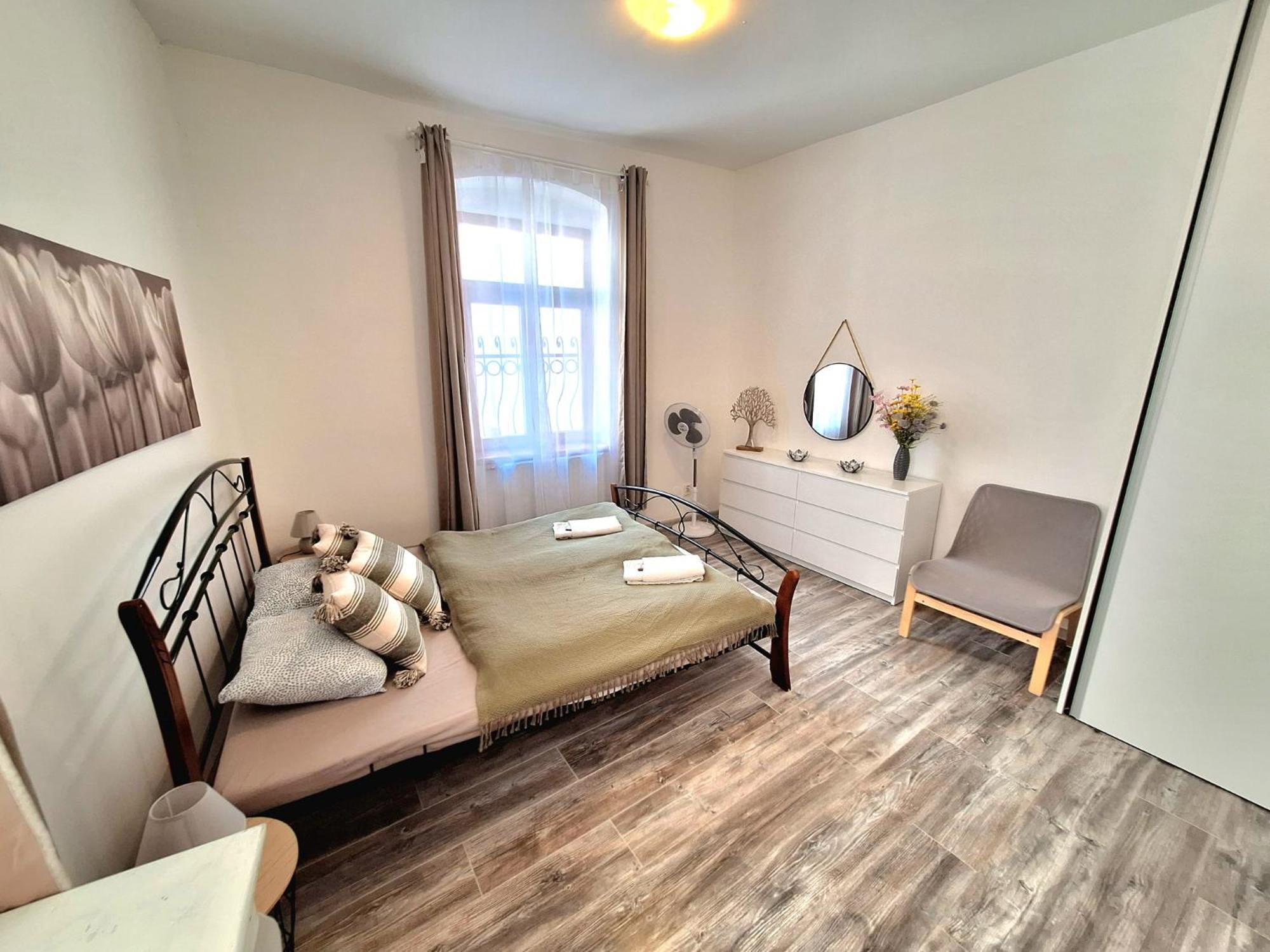 Apartment Emma - Old Town Pozsony Kültér fotó